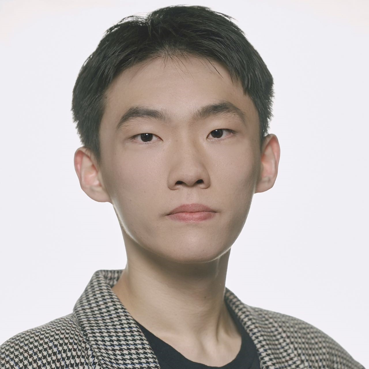 Portrait of Shenzhe Zhu